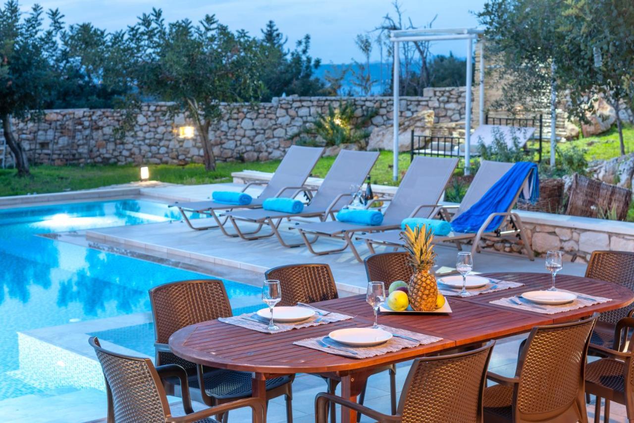 Cretan Lux Villa Heated Pool Gavalochori Exterior foto